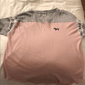 VS PINK T shirt